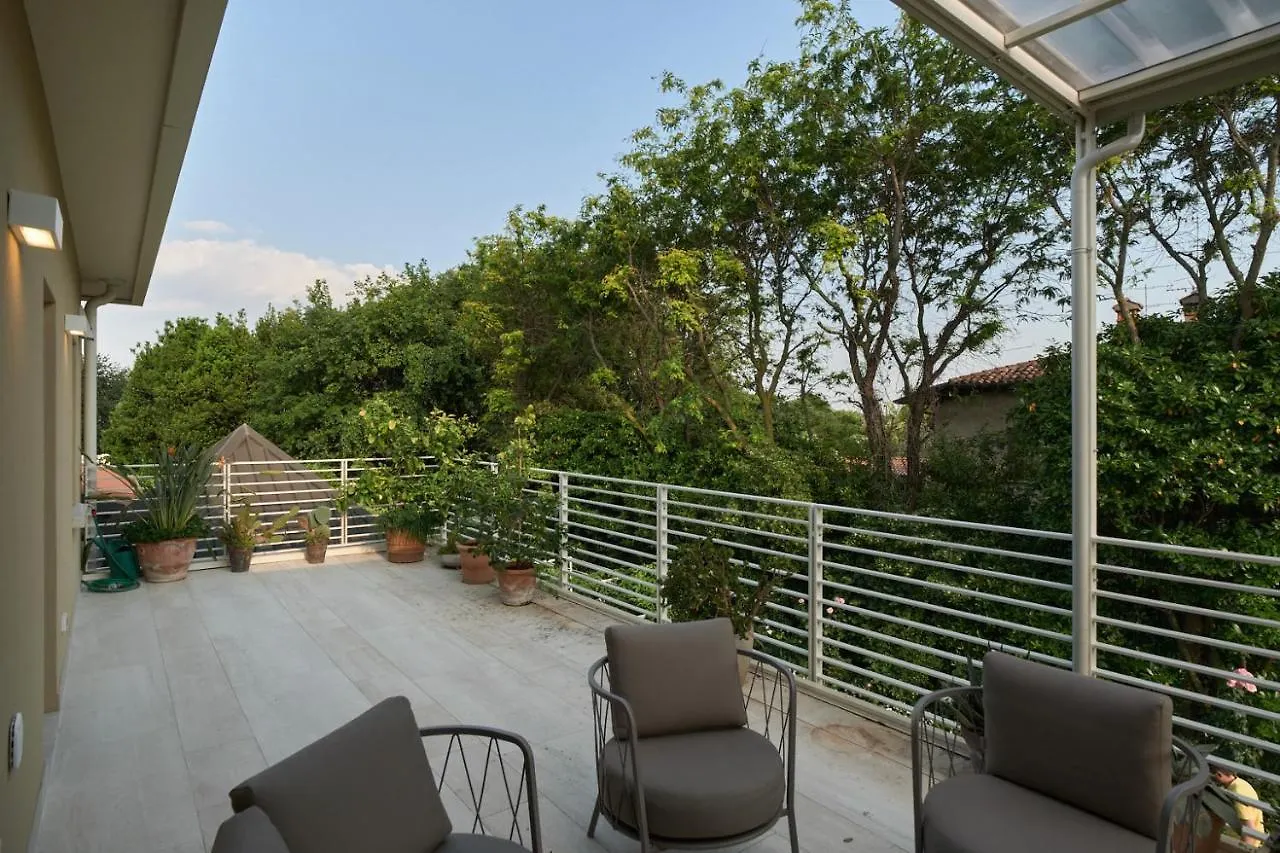 Da Oscar Flowers Apartments Barcuzzi