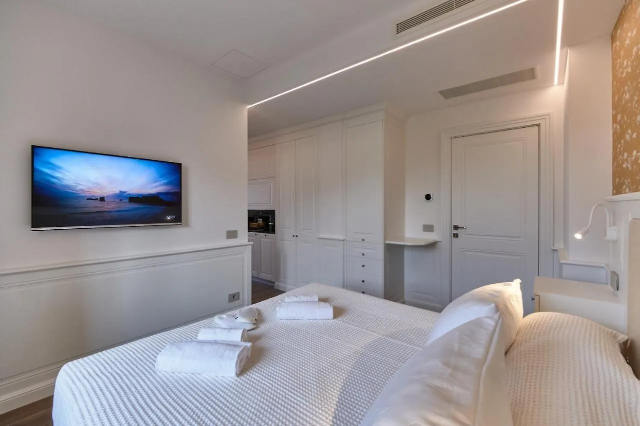 Da Oscar Flowers Apartments Barcuzzi