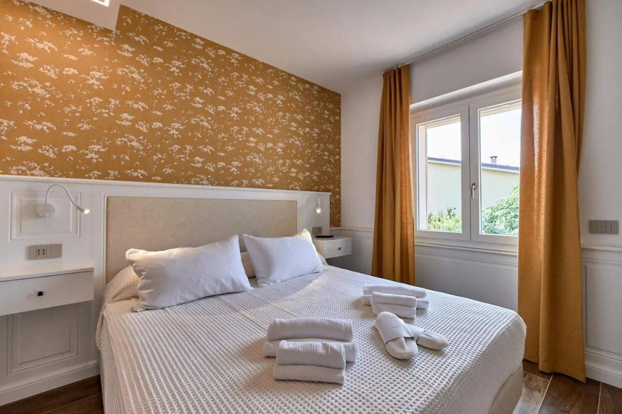 Da Oscar Flowers Apartments Barcuzzi 0*,