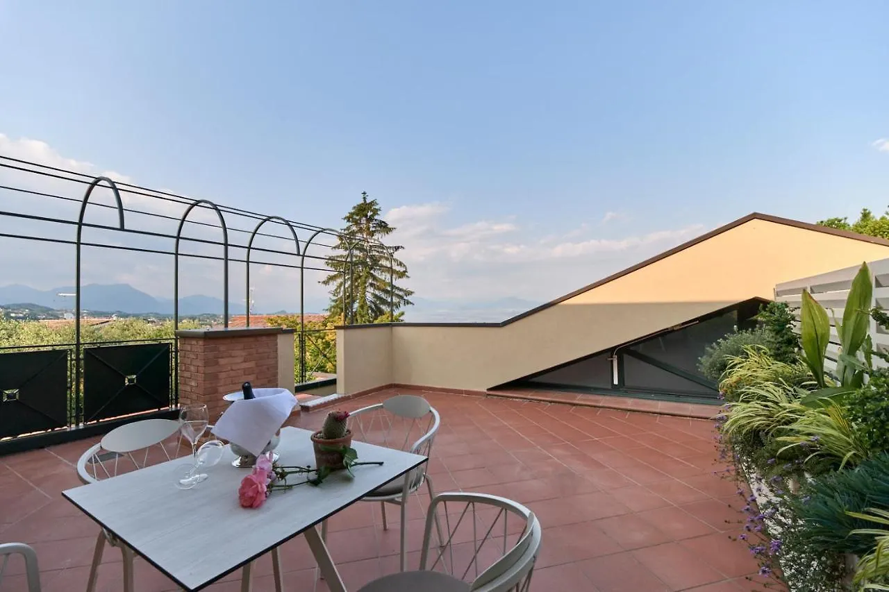 Da Oscar Flowers Apartments Barcuzzi